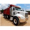 Image 2 : 2006 PETERBILT 355 Dump Truck