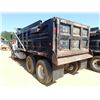 Image 4 : 2006 INTERNATIONAL 7600 Dump Truck
