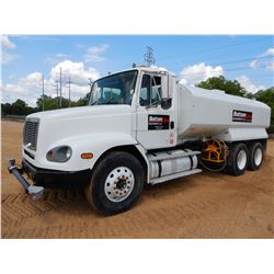 2002 FREIGHTLILNER FL112 Water Truck