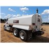 Image 2 : 2002 FREIGHTLILNER FL112 Water Truck