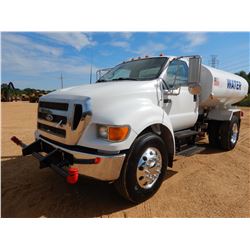 2005 FORD F750 Water Truck