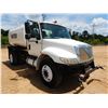 Image 4 : 2008 INTERNATIONAL 4300 Water Truck