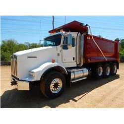 2020 KENWORTH T800 Dump Truck
