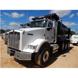 2019 KENWORTH T800 Dump Truck