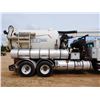 Image 10 : 2004 MACK CV713 Vacuum Truck