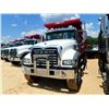 Image 1 : 2019 MACK GR64F Dump Truck