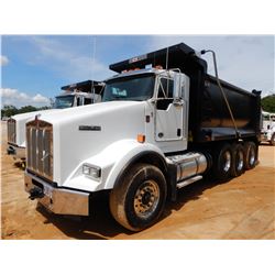 2019 KENWORTH T800 Dump Truck