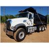 Image 1 : 2019 MACK GR64F Dump Truck