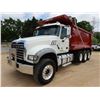 Image 1 : 2015 MACK GU713 Dump Truck