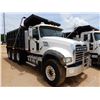 Image 2 : 2007 MACK CTP713 Dump Truck