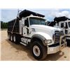 Image 2 : 2007 MACK CTP713 Dump Truck