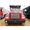 Image 3 : 2013 MACK GU713 Dump Truck