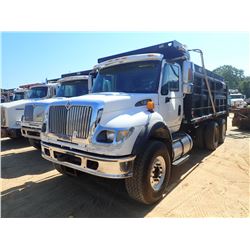 2006 INTERNATIONAL 7600 Dump Truck