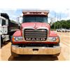 Image 3 : 2004 MACK GRANITE CV713 Dump Truck