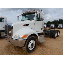2014 PETERBILT 348 Cab and Chassis Truck