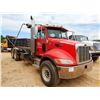 Image 2 : 2010 PETERBILT 348 Roll Off Truck