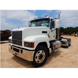 2020 MACK PI64T Day Cab Truck