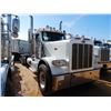 Image 2 : 2011 PETERBILT 389 Day Cab Truck