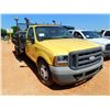 Image 2 : 2005 FORD F350 Flatbed Truck