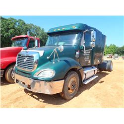 2005 FREIGHTLINER COLUMBIA Sleeper Truck