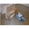 Image 1 : ALLEN BRADLEY 836T-T253JX9 BULLETIN 836T PRESSURE CONTROL COMMANDE A PRESSION