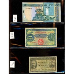 World Banknote Lot; Lot of approx 33 notes from  Malawi, Mozambique Rhodesia and Zimbabwe regions.