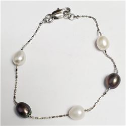 Silver Fresh Water Pearl 7.5" Bracelet, Suggested Retail Value $40