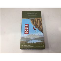 Cliff Sierra Trail Mix Energy Bars (12 x 68g)