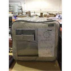 Greyson Living Queen Size 3-Piece Comforter Set