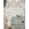 Image 2 : Oeko-Tex Queen Size 3-Piece Comforter Set