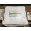 Image 1 : Wamsutta Dream Zone King Size White Goose Down Comforter