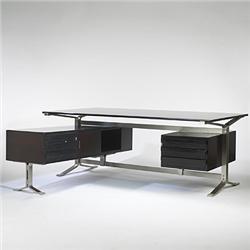 Forma Nova desk and return Italy,