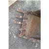 Image 2 : Bucket Attachment, 23" Wide (missing 2 teeth)