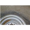 Image 4 : Firestone Duraforce 400/75-28 Tire with Rim