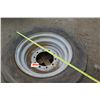 Image 7 : Firestone Duraforce 400/75-28 Tire with Rim