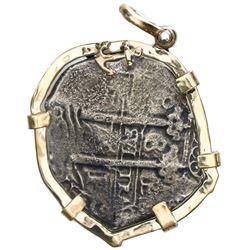 Potosi, Bolivia, cob 8 reales, 1675E, ex-Consolacion (1681), mounted in 14K gold bezel with shackle