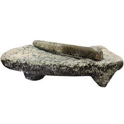 Large, intact metate and mano (grinding stone and grinder), very rare, ex-Maravillas (1656), ex-Meyl
