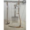 Image 2 : Scythe, Fork, Hoe, O
