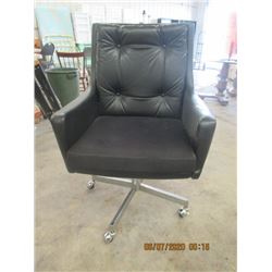 Leather/Upholstered Swivel Chrome Legged Office Chair - Modern