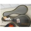 Image 6 : Anjo Mandolin w Case - Vintage