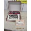 Image 1 : Royal Typewriter- Vintage
