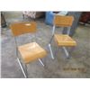 Image 1 : 4 Stacking Chairs - Modern