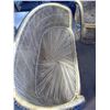 Image 3 : 4 WICKER FURNISHINGS