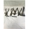 Image 1 : 6 MISC. TOOLS - SCREW SETS, CANVAS PULLER, ETC.