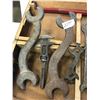 Image 3 : WOODEN BOX OF 11 IHC WRENCHES - ALL STAMPED