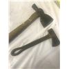 Image 4 : 2 VINTAGE HATCHETS