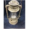 Image 3 : BARN LANTERN MCCLARY'S - COLD BLAST - 15" TALL