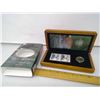Image 1 : 2004 ELUSIVE LOON COIN & STAMP IN WOODEN BOX