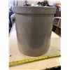 Image 1 : 5 GALLON CROCK