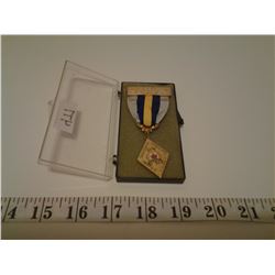 ROYAL CANADIAN LEGION 60 YEARS RIBBON/AWARD